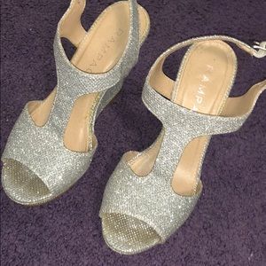 Sparkle Wedges, Candelas